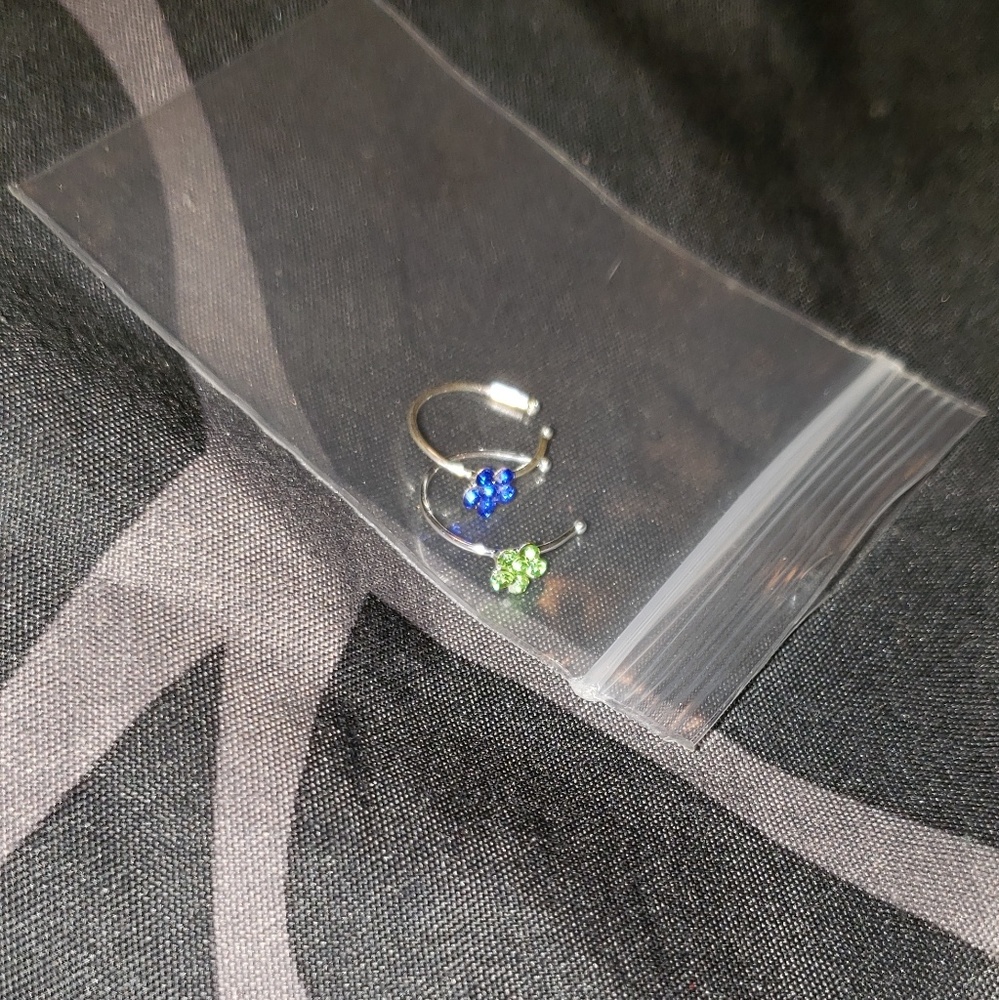 Jewel flower nose ring